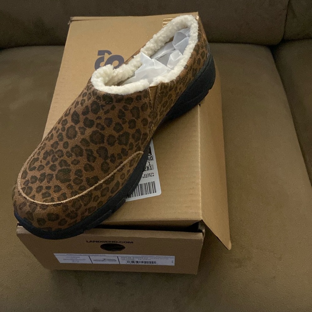 Lands End Clogs